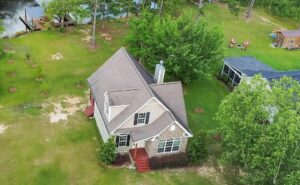 Lake Seminole Homes For Sale 300x185