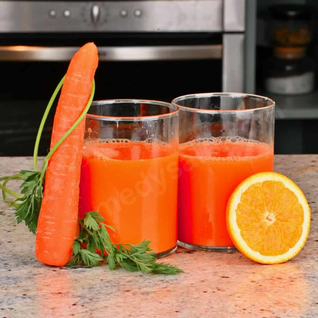 Carrot juice has 6 health benefits and nutrient facts