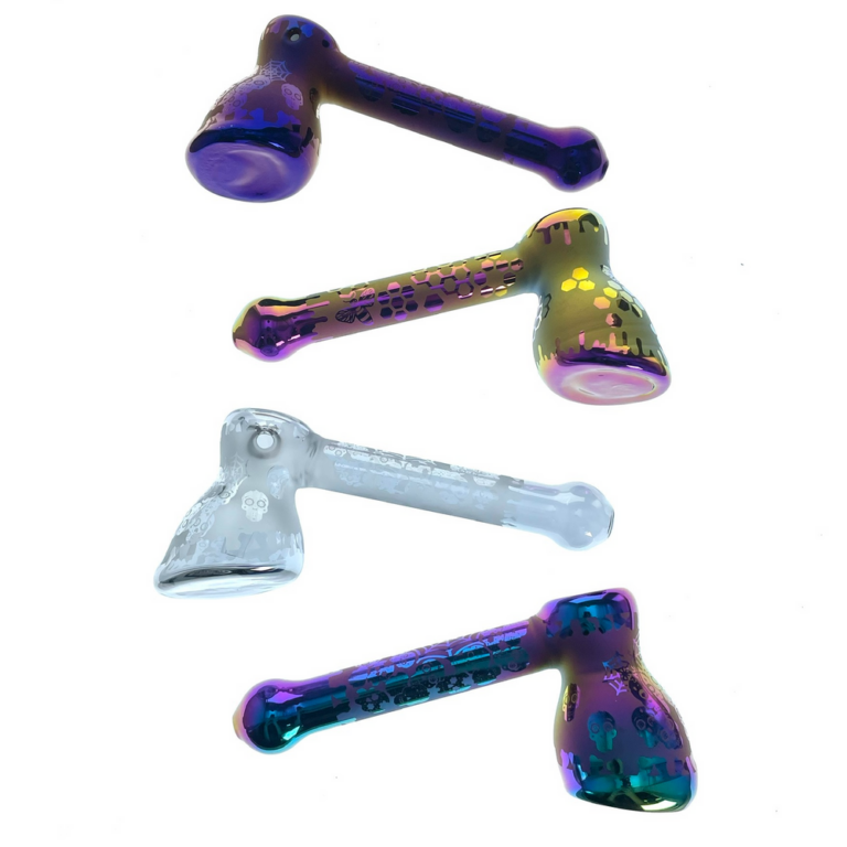 metallic skull pipes 768x768